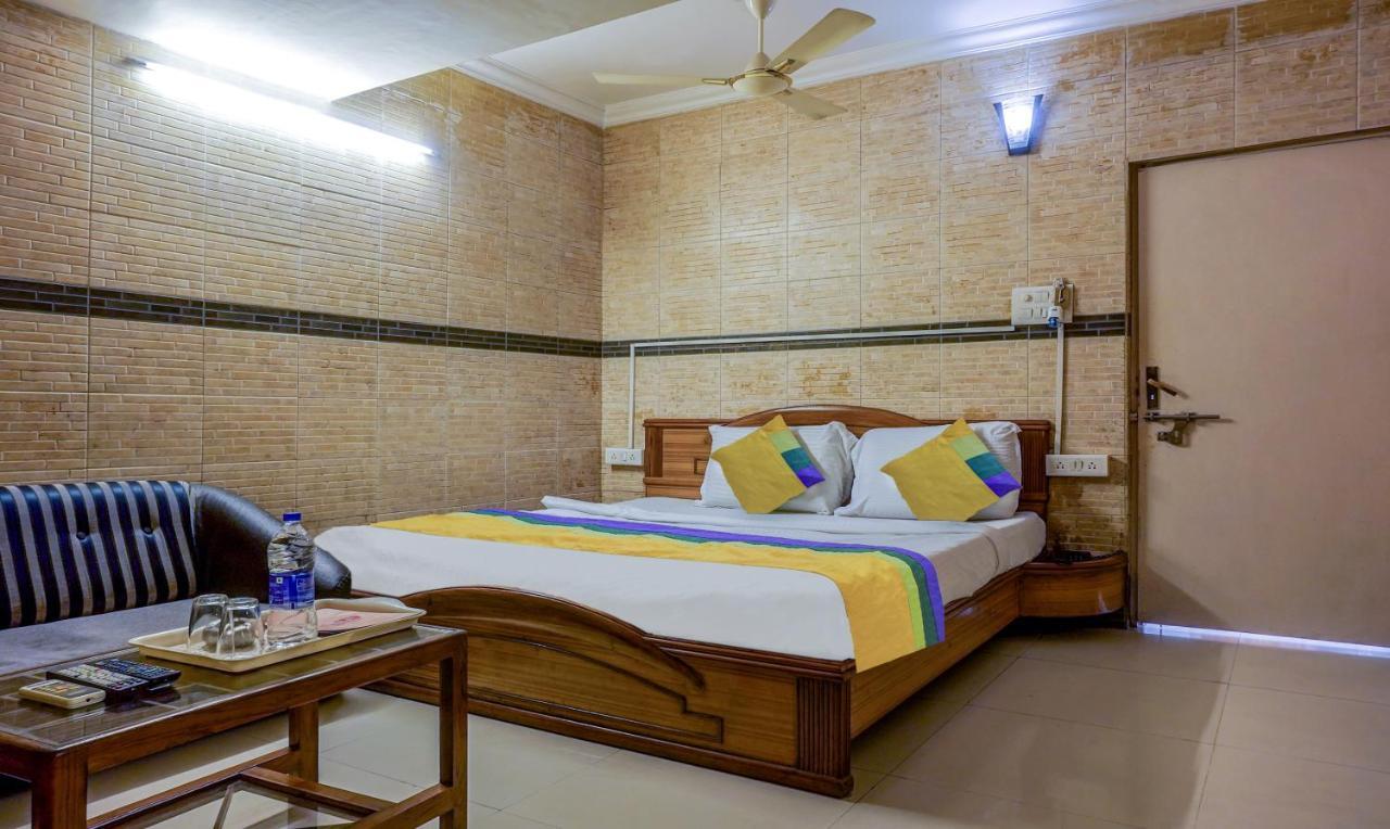 Hotel Treebo Trip Ganpati Bhopal Exterior foto
