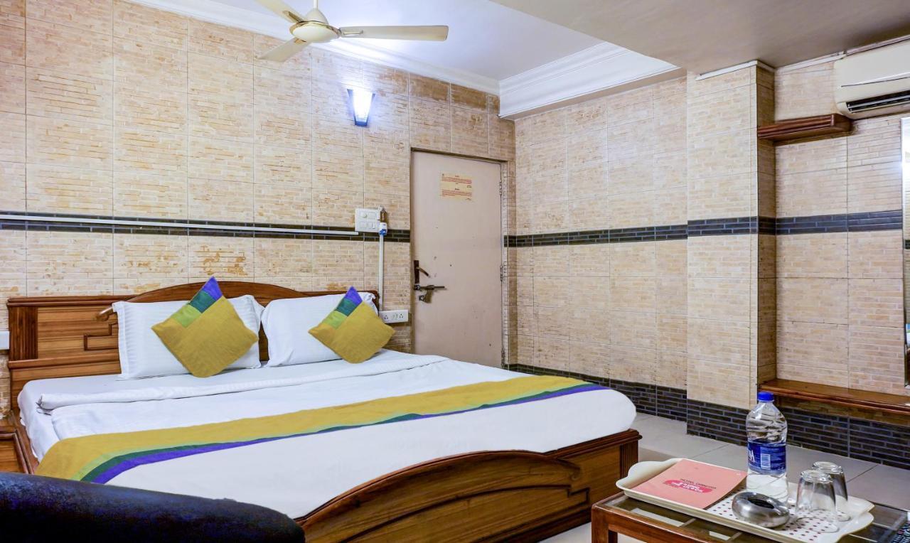 Hotel Treebo Trip Ganpati Bhopal Exterior foto