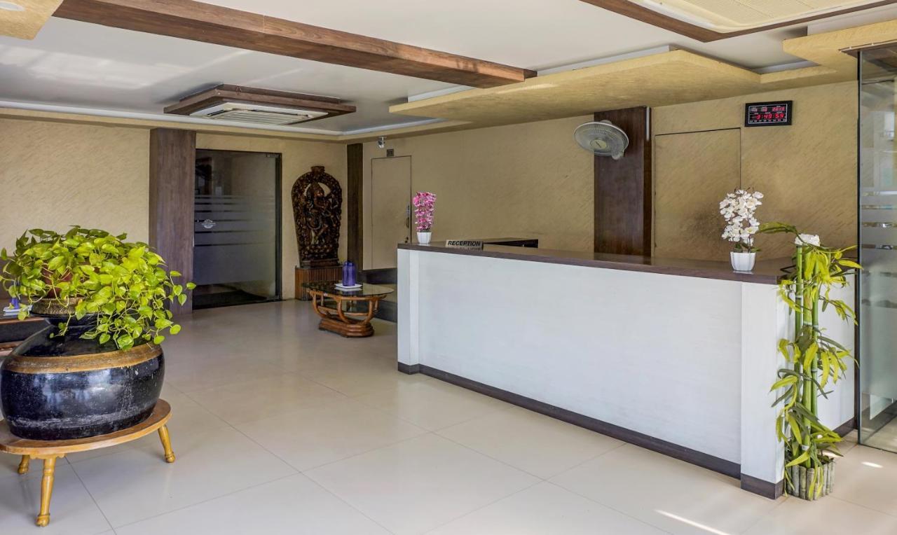 Hotel Treebo Trip Ganpati Bhopal Exterior foto